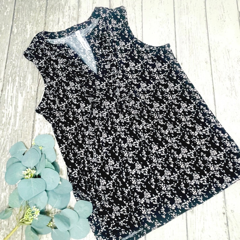 NY Collection Floral Sleeveless Top